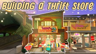 Building a THRIFT STORE in BLOXBURG [upl. by Nylissej]