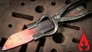 Blacksmithing  Forging knife tongs [upl. by Haleak]