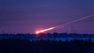 Meteorite falling over Russia AMAZING New HQ Footage Compilation Челябинск метеорит [upl. by Clarie328]