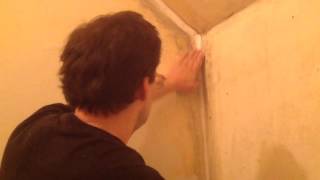 How to fix cracks in plaster walls corners [upl. by Aneeram]