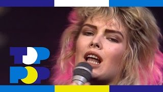 Kim Wilde  You Keep Me Hanging On 1986 • TopPop [upl. by Kizzee]