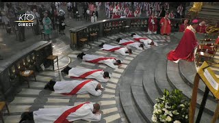 Ordinations sacerdotales du Diocèse de Paris [upl. by Kcam175]