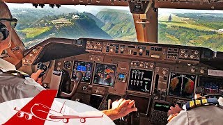 CHALLENGING LANDING QUITO  BOEING 747 COCKPIT VIEW  4K [upl. by Moth]