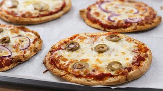 Pita Pizza Recipe  10 Minute Pizza Hack [upl. by Yremrej]